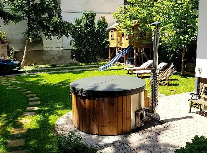 Belvarosi Kerteshaz Ferienhaus Keszthely