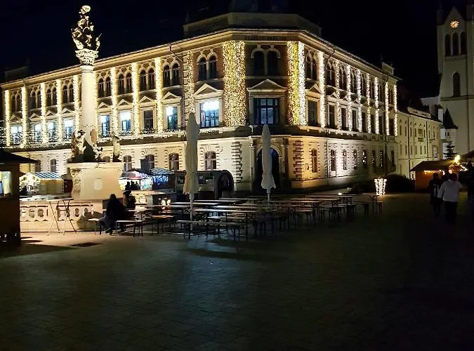 Belvarosi Kerteshaz *