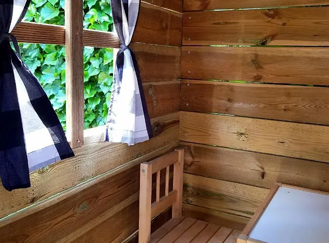 Ferienhaus Belvarosi Kerteshaz *