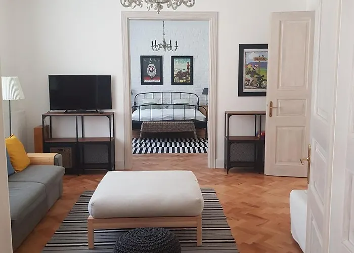 Belvarosi Kerteshaz Ferienhaus *